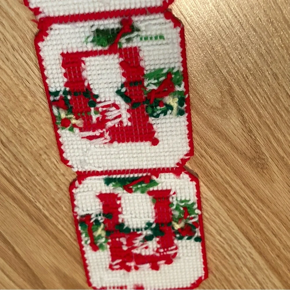 Vintage NOEL Christmas plastic canvas‎ hanging decor